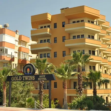 Gold Twins Family Hotell 3*