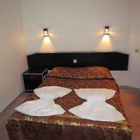 Gold Twins Family Hotell