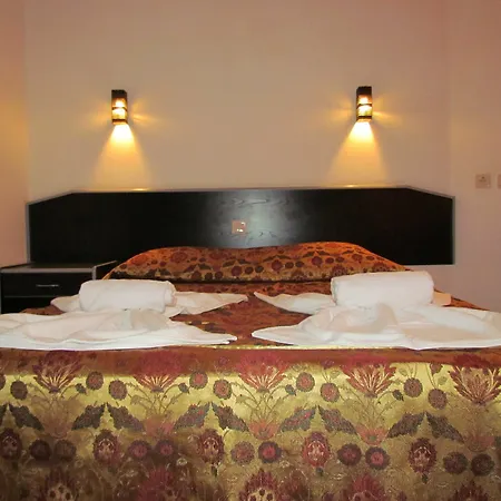 Gold Twins Family Hotell